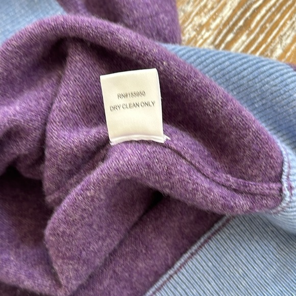 Masters - Greyson sweater - EUC - Picture 7 of 11